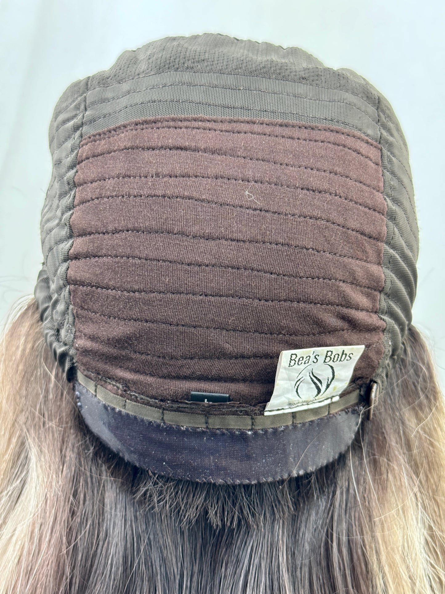 ** Reserved for JW** #525 Medical Cap Bronde wig (L)21“