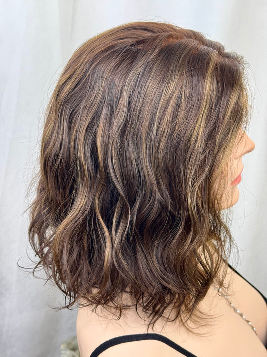 #549 Highest Quality Remy Human Hair Lace Top wig (M)15“ ( naturally wavy)