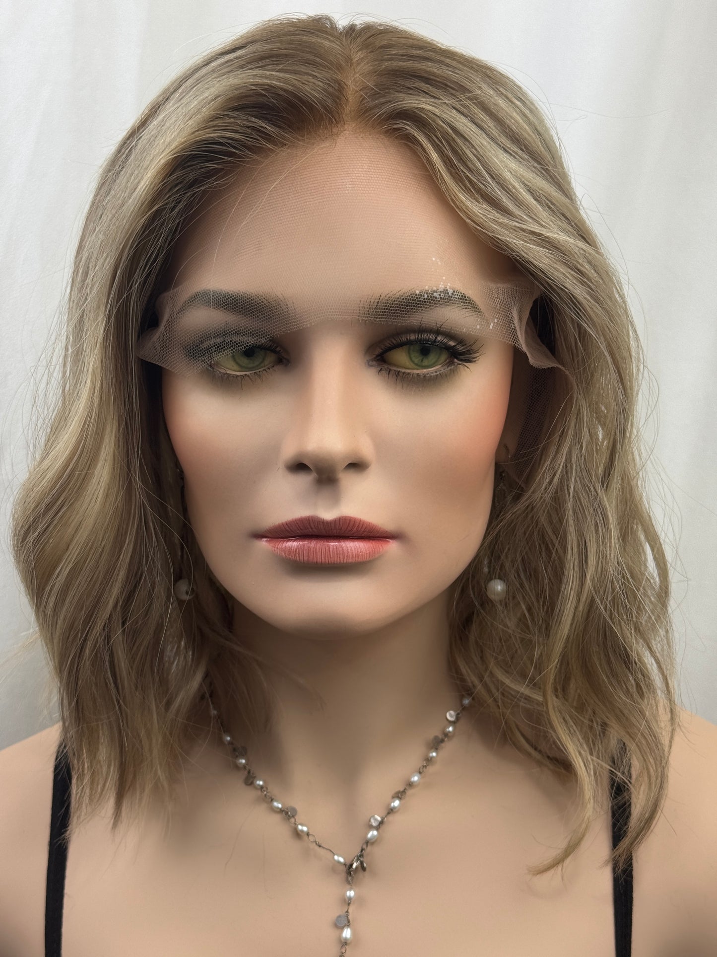 #553 Highest Quality Remy Human Hair Lace Top Wig (S)15“